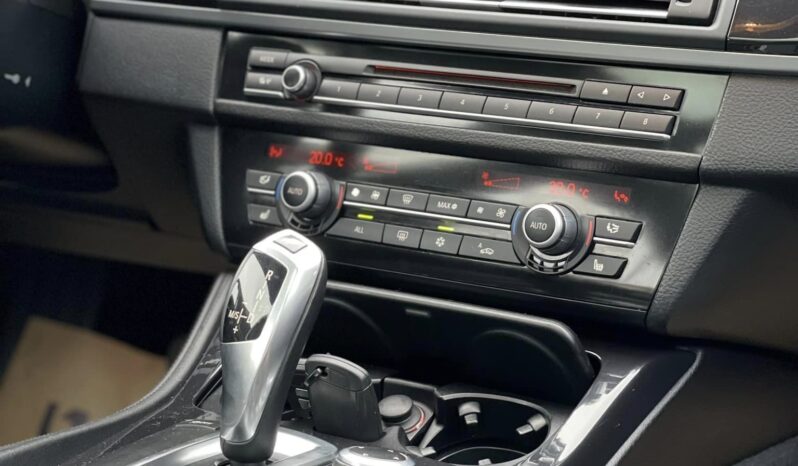 BMW 520D F11 Automat 2011 full
