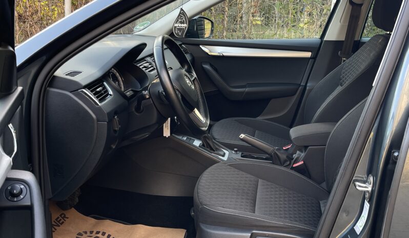 Skoda Octavia Drive 2.0 TDI DSG  2018 full