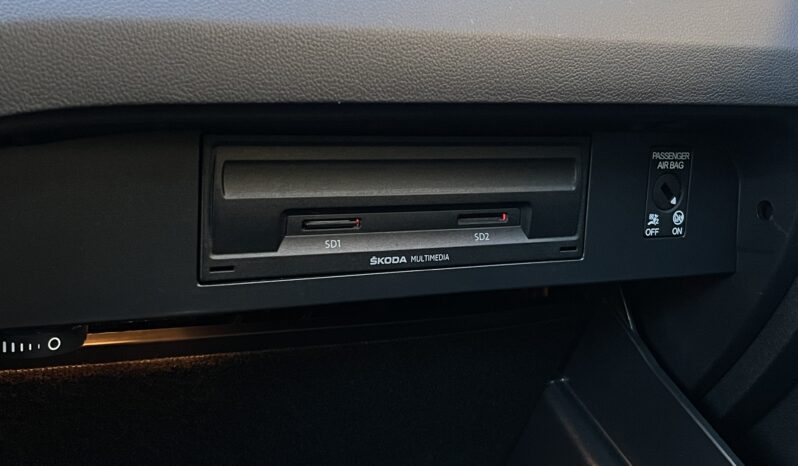 Skoda Octavia Drive 2.0 TDI DSG  2018 full