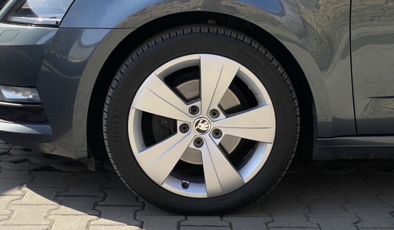 Skoda Octavia Drive 2.0 TDI DSG  2018 full