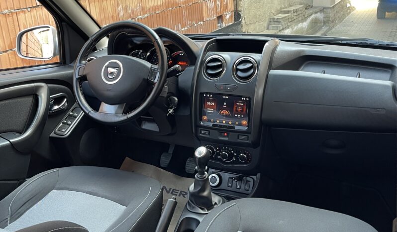 Dacia Duster 4 x 4 1.5DCI 2016 Euro 6 full