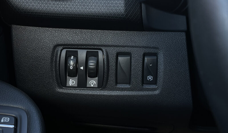 RENAULT CLIO 4 Limited Edition 2018 full