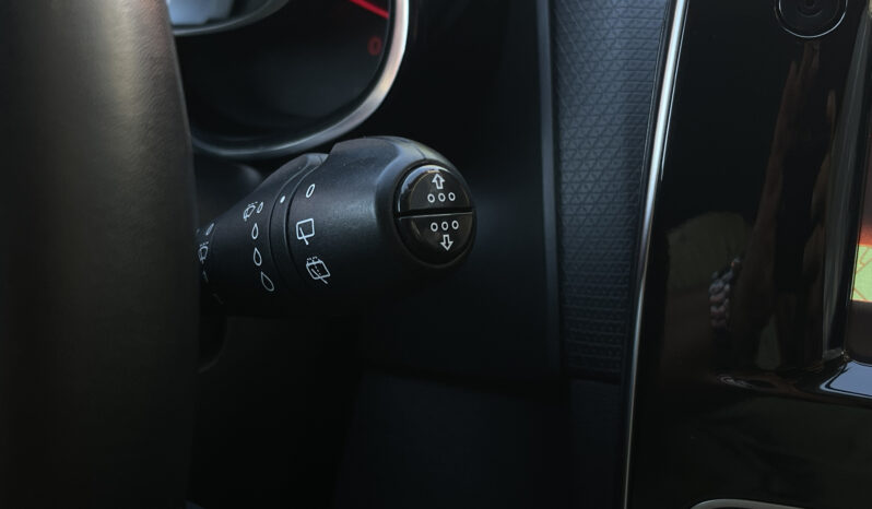 RENAULT CLIO 4 Limited Edition 2018 full
