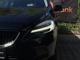 VOLVO V 40 D3 MOMENTUM Facelift 2.0 D 2017