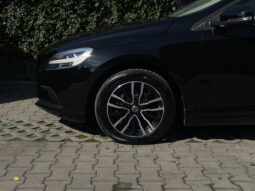 VOLVO V 40 D3 MOMENTUM Facelift 2.0 D 2017 full