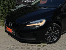 VOLVO V 40 D3 MOMENTUM Facelift 2.0 D 2017 full