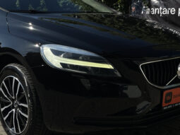 VOLVO V 40 D3 MOMENTUM Facelift 2.0 D 2017 full