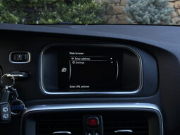 VOLVO V 40 D3 MOMENTUM Facelift 2.0 D 2017 full